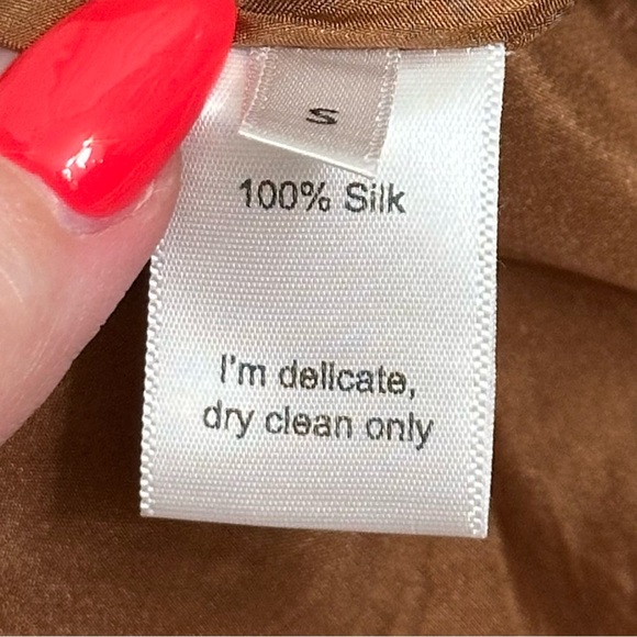 Are You Am I 100% Silk Mini Skirt Brown Tini Skirt Size Small Micro Skirt - Picture 6 of 7